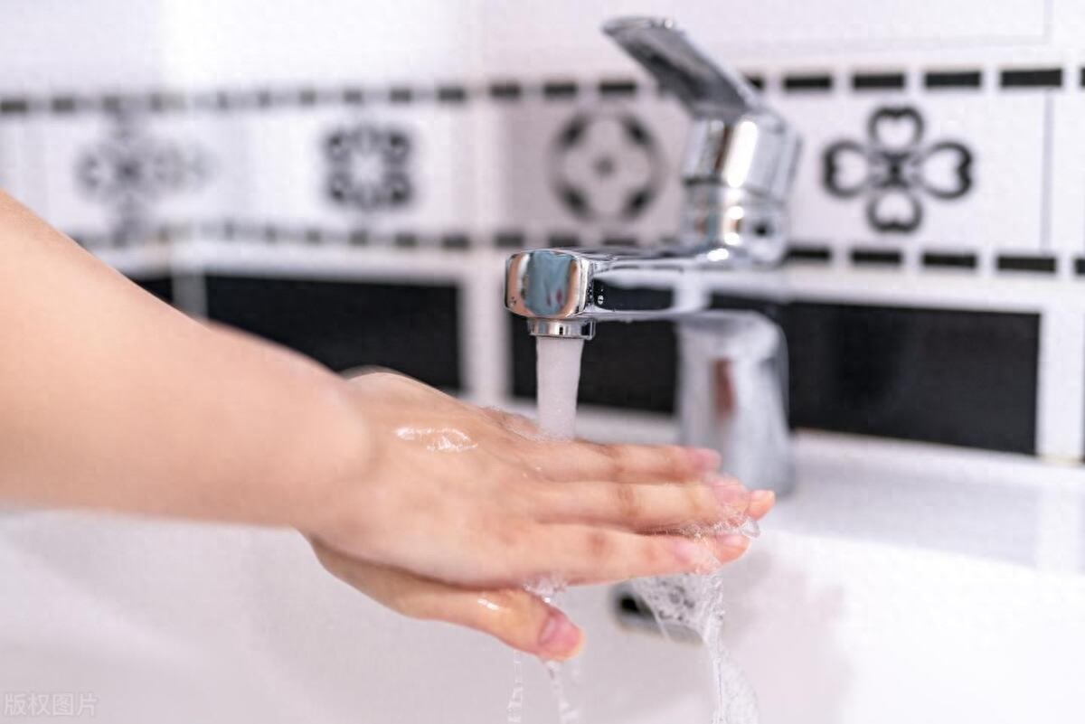 油烫伤处理“宝典”，关键时刻能救命