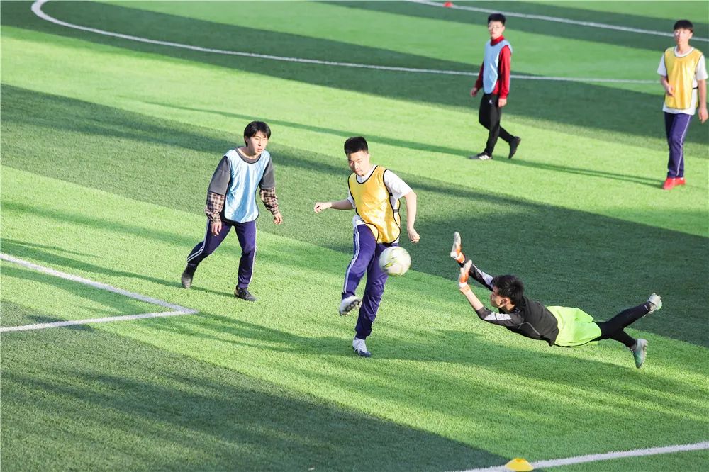 青岛华夏职业学校2021年综合高中普通班招生简章发布(图6) 青岛华夏职业学校2021年综合高中普通班招生简章_青岛华夏职业学校招生计划_青岛华夏职教中心学费