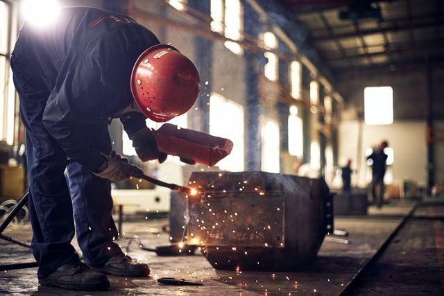 职场身份:职工与员工的区别(图2) 职工和员工的区别_员工文明守则_职工和员工的定义