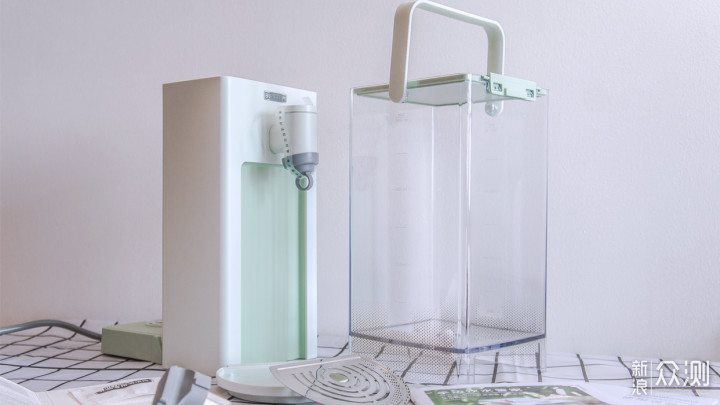 功能&颜值都在线!北鼎9系即热饮水机测评!(图7) 功能&颜值都在线!北鼎9系即热饮水机测评!_新浪众测