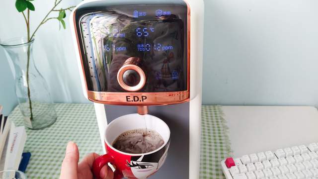 一键冲奶,不用安装的台式即热净饮机(图15) 反渗透净水器母婴直饮_宜盾普台式即热净饮一体机_沸腾胆饮水机怎么使用