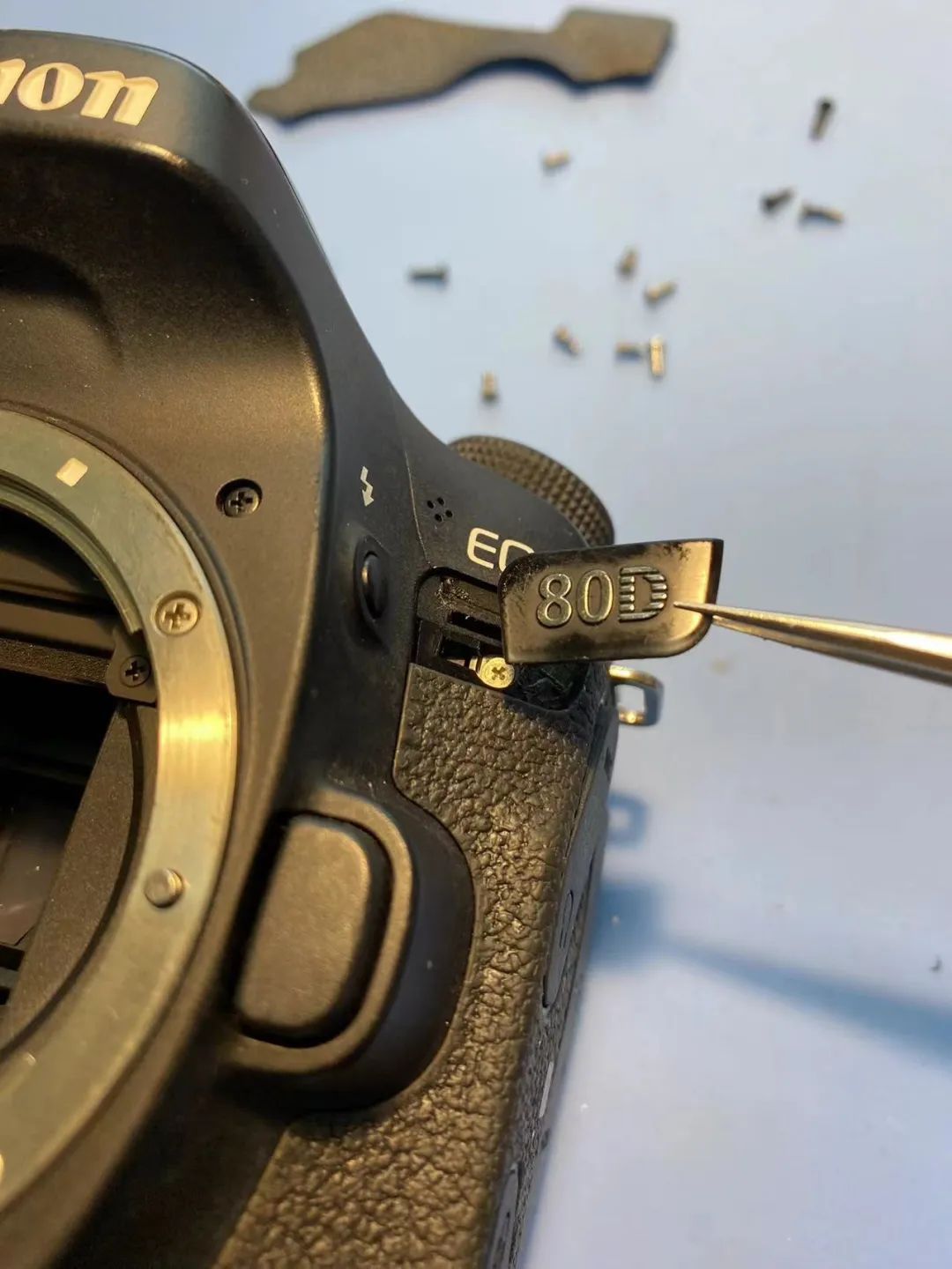 佳能80D维修_佳能相机广州维修中心_相机报错err30