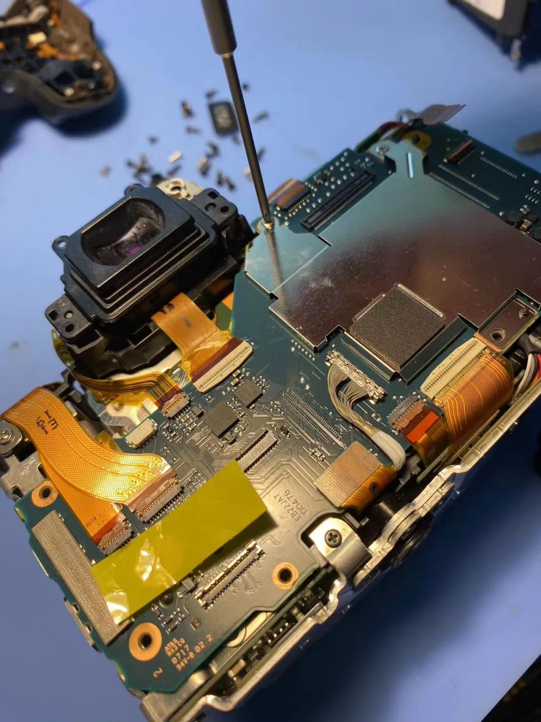 佳能80D维修_相机报错err30_佳能相机广州维修中心