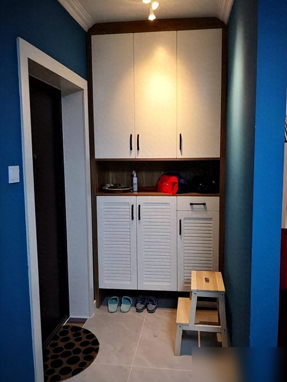 87㎡婚房，老婆坚持给门口设堵墙！入住才知实用，全屋温馨极了