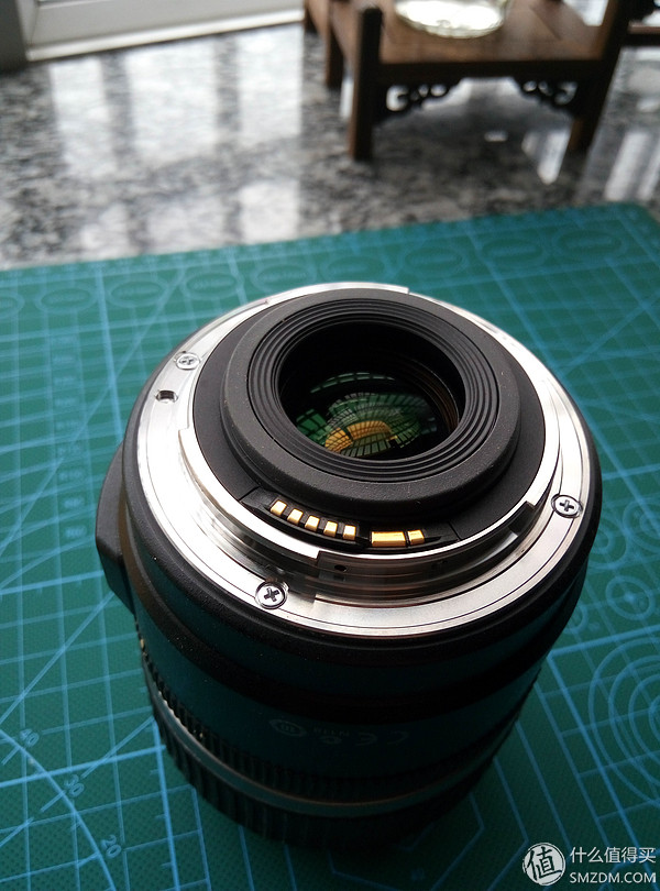 佳能镜头排线更换教程_佳能相机广州维修中心_对焦马达维修过程