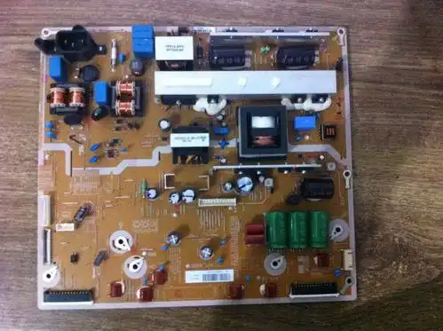 黑白电视亮度电路的检修_家电维修群_空调维修在线教育