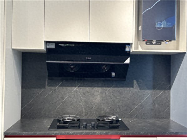 【评测】打造无烟厨房？只需一套德意「黄金套餐」