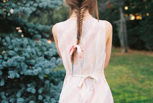 来月经前一周就开始胸部胀痛,这是怎么回事?(图4) 月经前胸部胀痛_月经要来了,胸部胀痛怎么回事_乳腺增生引起的乳房胀痛