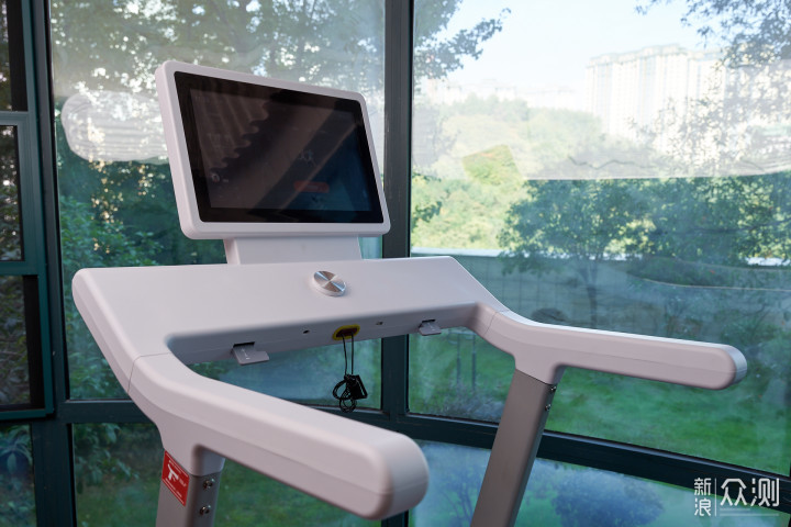 赤兔Air:居家跑步追剧,迈腿养成习惯!(图7) 赤兔Air:居家跑步追剧,迈腿养成习惯!_新浪众测