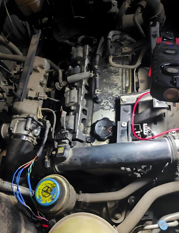 车子突然间打不着火? 车主自查10大原因,避开维修店漫天要价指南(图5) 北方汽车维修技术论坛_车子打不着火原因_电瓶亏电故障排查