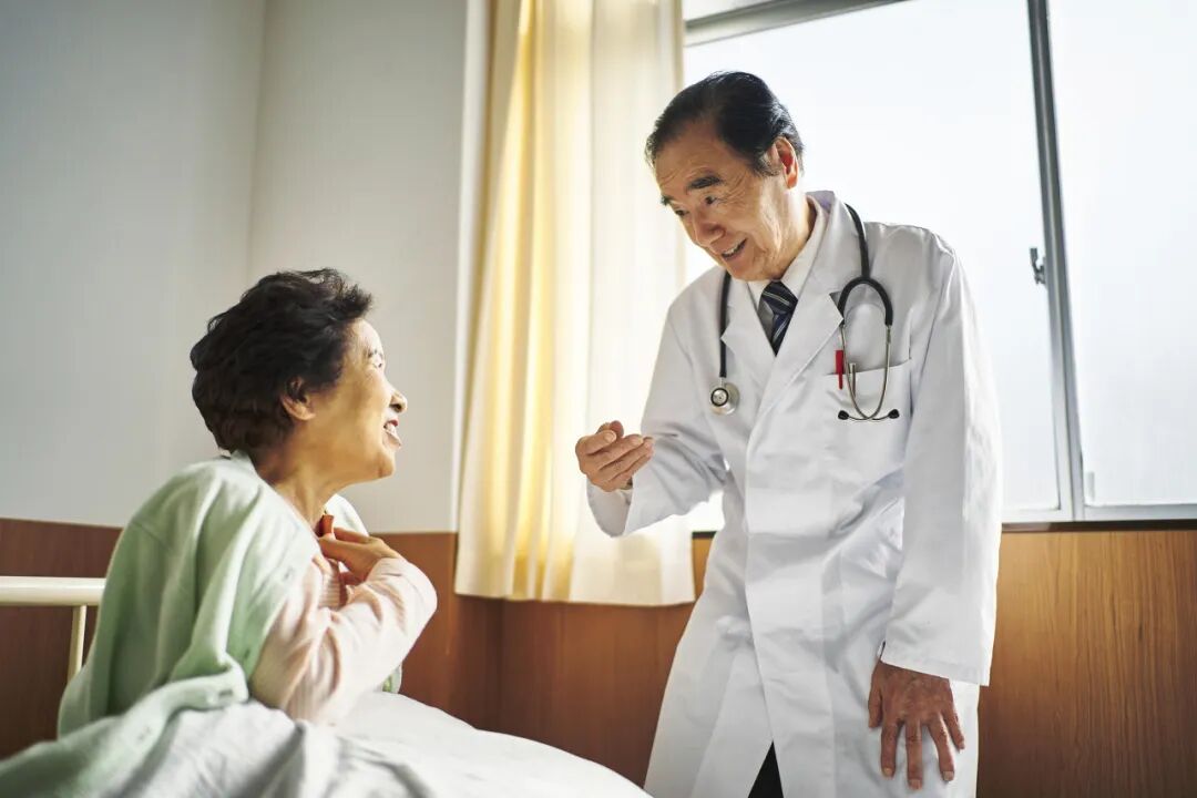 体检前饮食运动作息注意事项_健康体检前准备指南_体检前一晚能吃宵夜吗