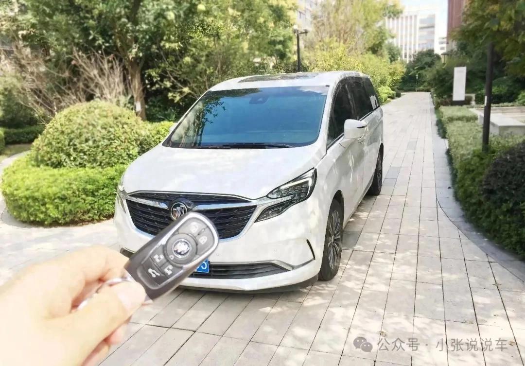 开着MPV自驾游可以吗？有什么感受？看完明白！