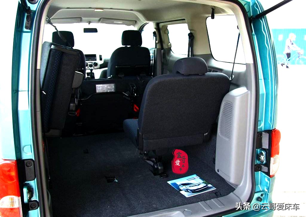 日产NV200最适合改装的国际床车推荐给你(图11) mpv改床车自驾游论坛_日产NV200房车改装优势_日产NV200床车改装