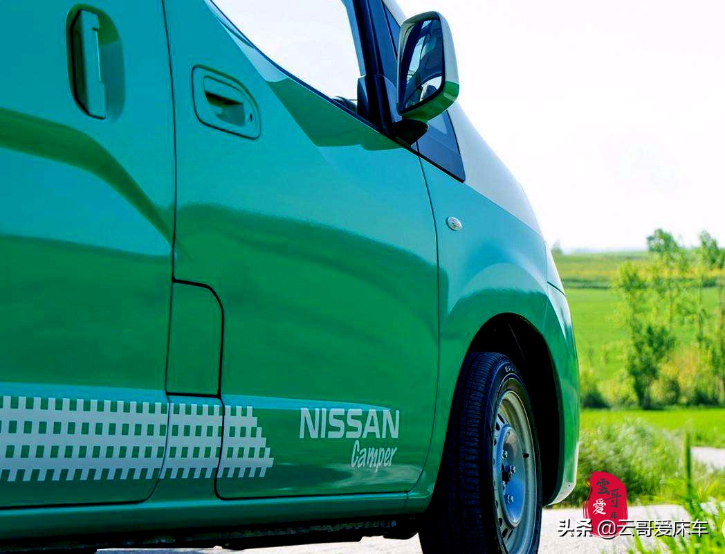 日产NV200最适合改装的国际床车推荐给你(图6) mpv改床车自驾游论坛_日产NV200床车改装_日产NV200房车改装优势