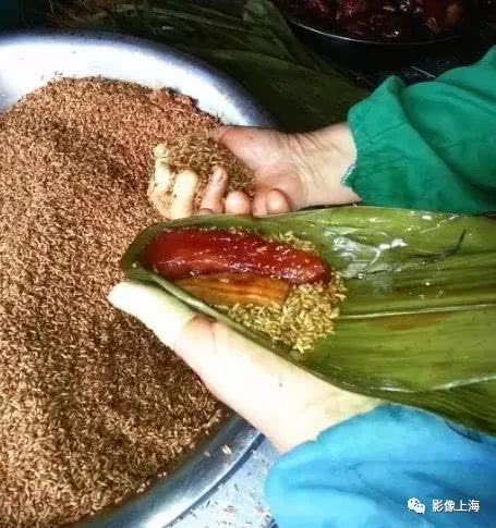 上海古镇小吃攻略_豫园老街小吃_古镇美食推荐