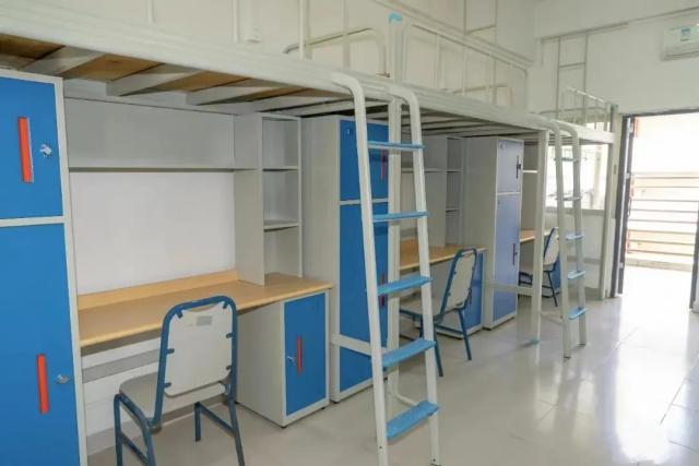 广东科技学院图片_广东科技学院松山湖校区宿舍_广东科技学院宿舍条件