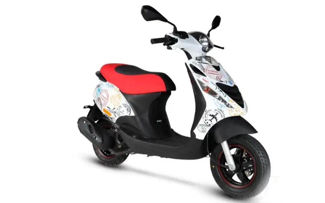 小排量代步踏板车，宗申比亚乔ZIP50，马力4.1PS