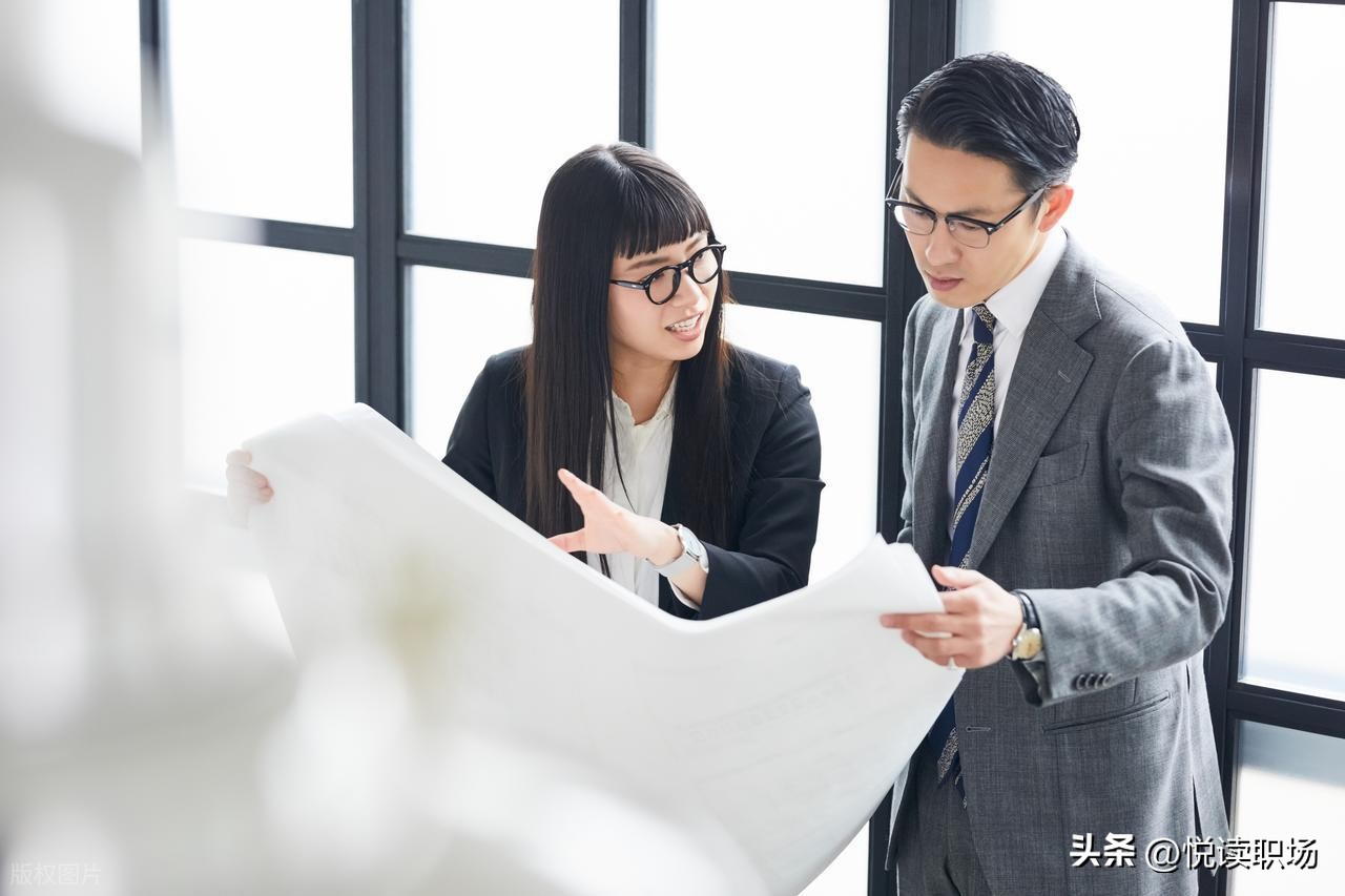 如何判断一个人是否有领导力_领导力核心维度_麦克斯韦尔 领导力法则