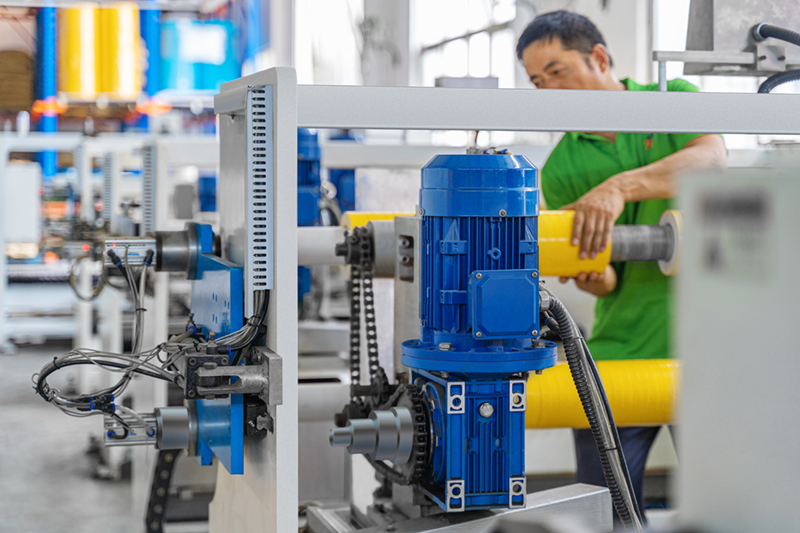 单面布基胶带的用途是什么(图5) 家居维修墙面修补单面布基胶带_电线固定单面布基胶带家居装饰_纸胶带墙面艺术