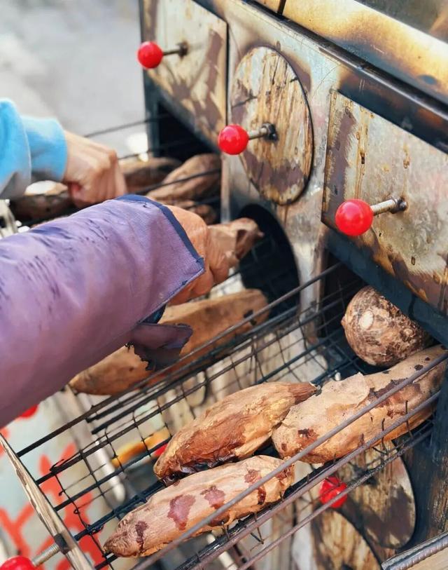 日照红薯产地价格_烤地瓜价格上涨原因_无烟电炉烤地瓜成本