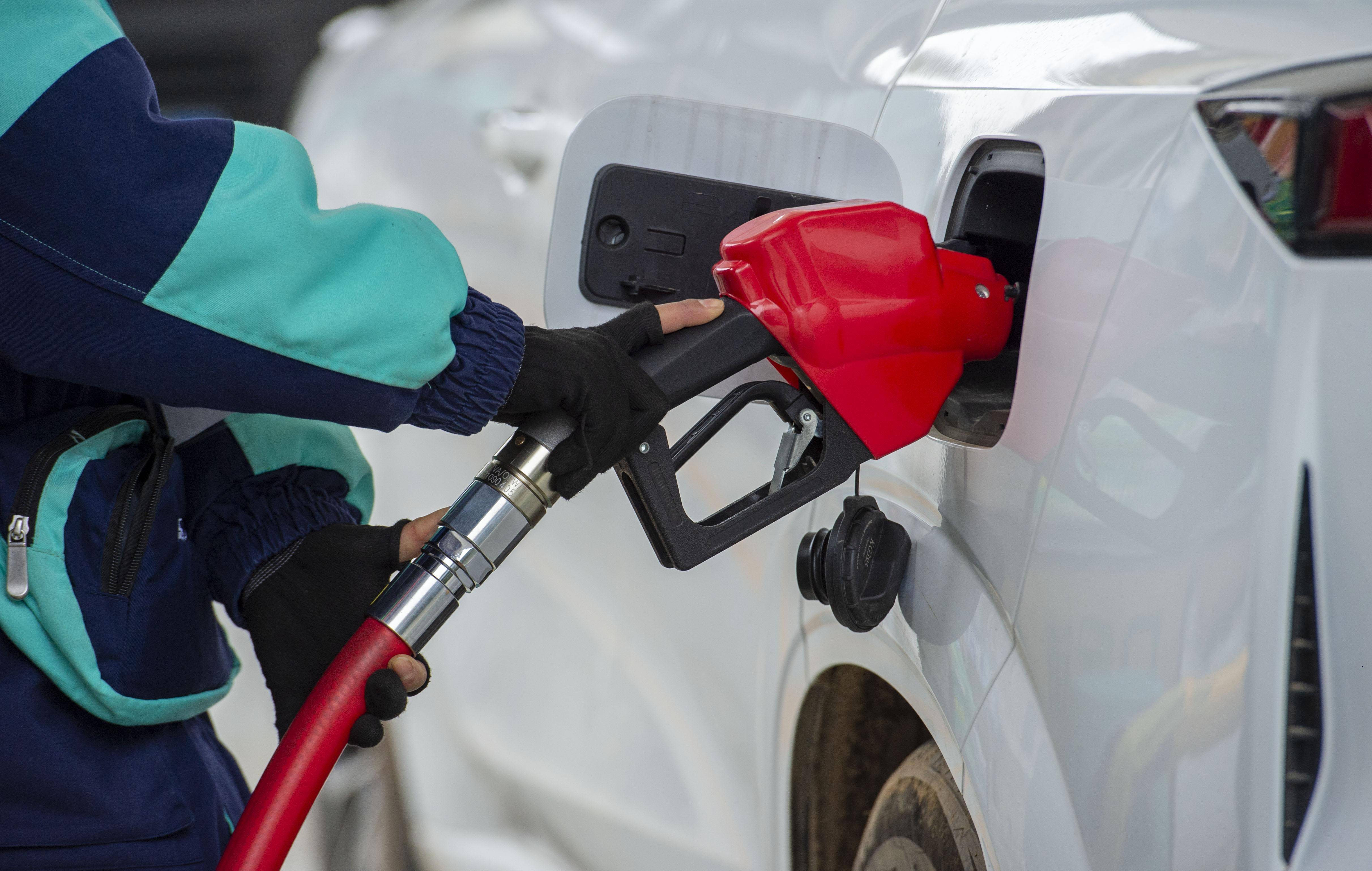 工信部油耗+2升容忍线_汽车比以前省油_判断车辆油耗标准