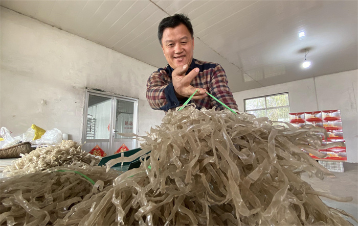 日照东港:小红薯拓宽乡村致富路(图2) 日照红薯产地价格_三庄镇红薯深加工产业链_日照东港区三庄镇红薯种植