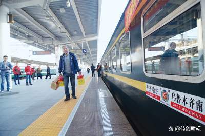 上海到拉萨火车风景好吗_中国最长的火车线路_K3国际列车全程