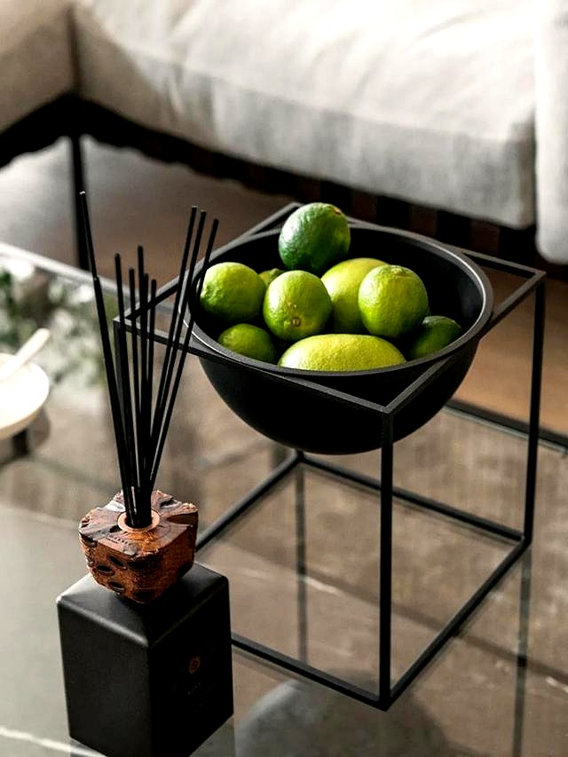 外企男120㎡日式风的家:灰色搭配原木百看不厌,喜欢厨房中岛台(图5) 日式家居设计案例_灰色原木风格装修_日式厨房装修风格图片