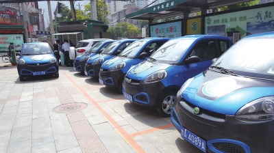 兰州：记者体验微公交——方便绿色环保租赁费用偏高