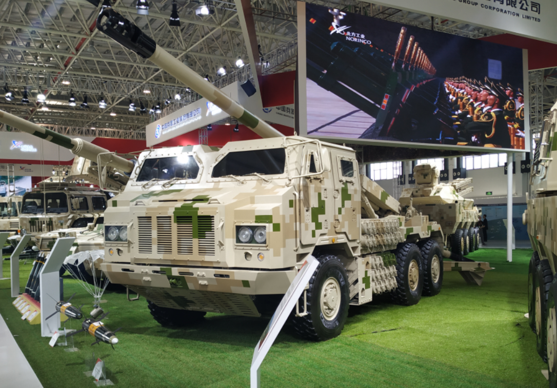 巴基斯坦北方工业SH-15型155毫米车载加榴炮_中国北方工业AR-1型300毫米重型火箭炮_车载155毫米火炮