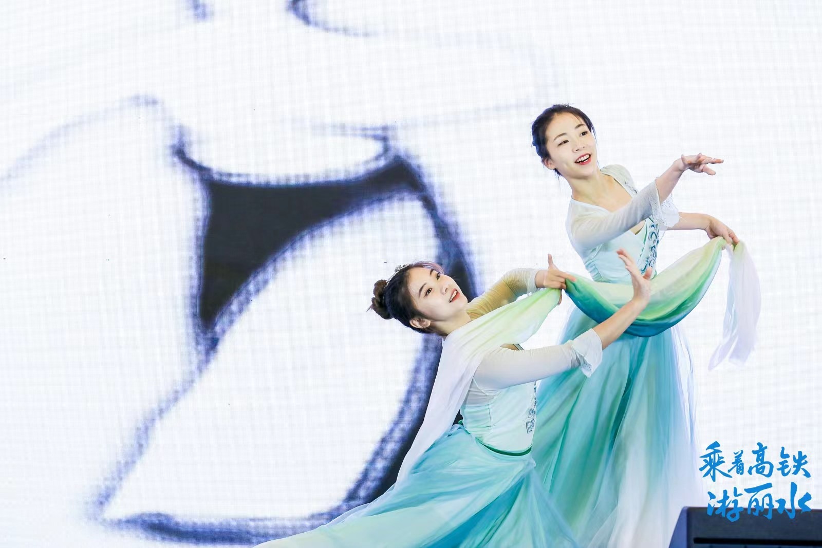 浙江庆元旅游_乘着高铁游丽水 衢宁铁路丽水段旅游推广 庆元松阳龙泉遂昌旅游推介会