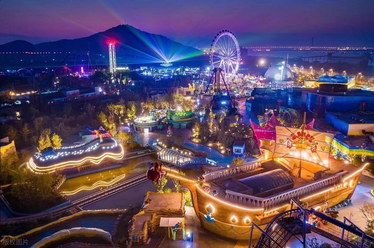 天津欢乐谷旅游自驾游_重庆欢乐谷室外项目受气候影响_天津欢乐谷全季运营室内场馆