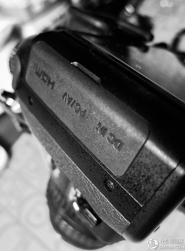 Pentax K-5相机评测_Pentax K-5相机特点_宾得和佳能单反哪个好