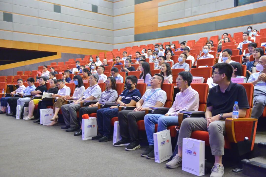 再度爆火|数学驱动 聚智引领标杆企业行第二期之走进宸鸿科技圆满落幕(图12) 图片