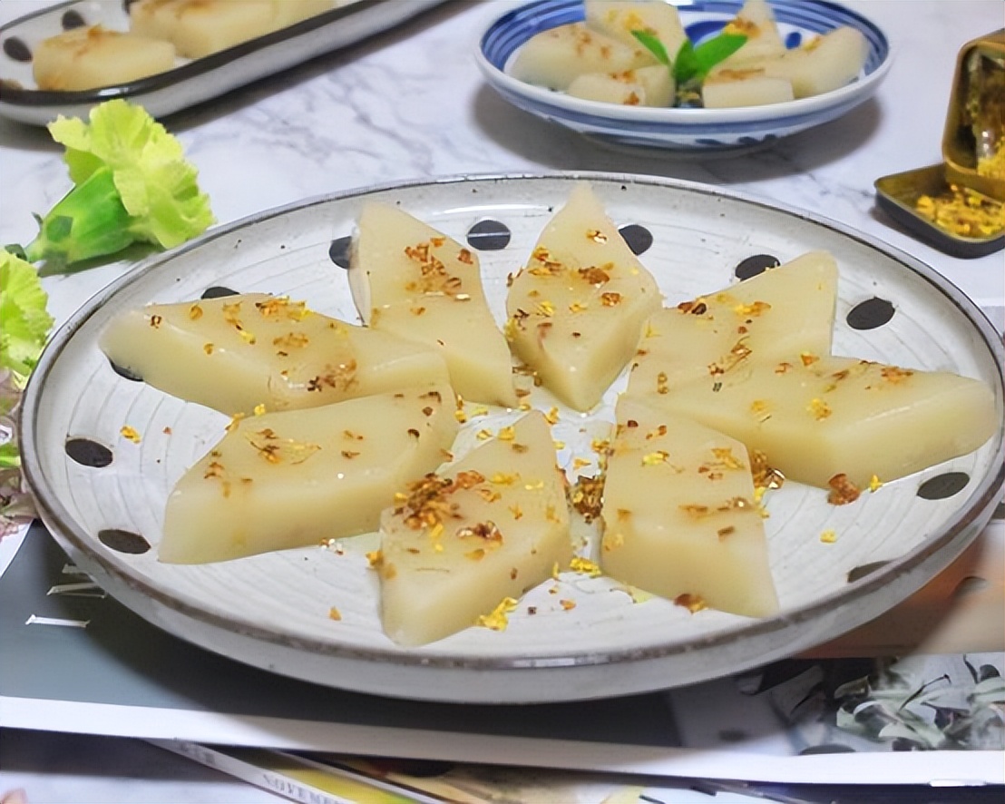 五一夜游上海城隍庙:九曲桥灯火与舌尖上的千年烟火(图4) 上海城隍庙九曲桥夜景_城隍庙小吃街美食攻略_上海城隍庙游玩