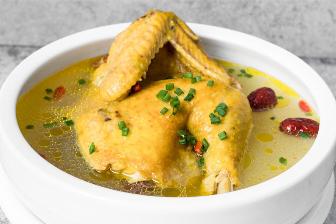 安徽“10大名菜”,你吃过几种?不愧属于八大菜系,实打实的好菜(图8) 安徽传统美食推荐_火腿炖甲鱼是哪里名菜_徽菜特色菜