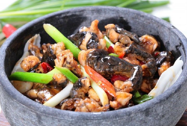 安徽“10大名菜”,你吃过几种?不愧属于八大菜系,实打实的好菜(图10) 火腿炖甲鱼是哪里名菜_安徽传统美食推荐_徽菜特色菜