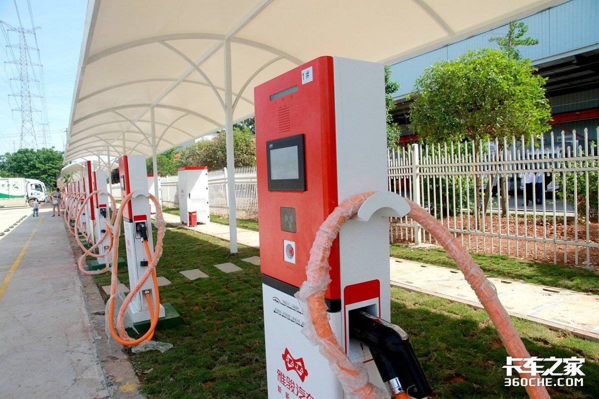 运营成本相差这么大？ 电车占绝对优势