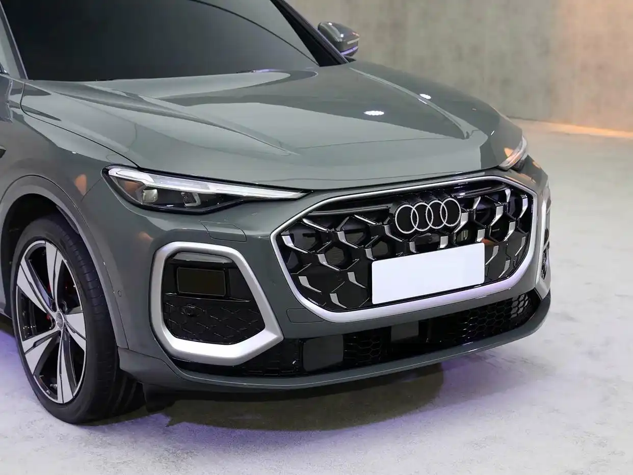 奥迪“大跳水”,前后5连杆,从近35万跌至25万,矩阵灯15雷达,拿出诚意(图7) q5奥迪报价2025款_奥迪Q5L销量分析_奥迪Q5L价格优势