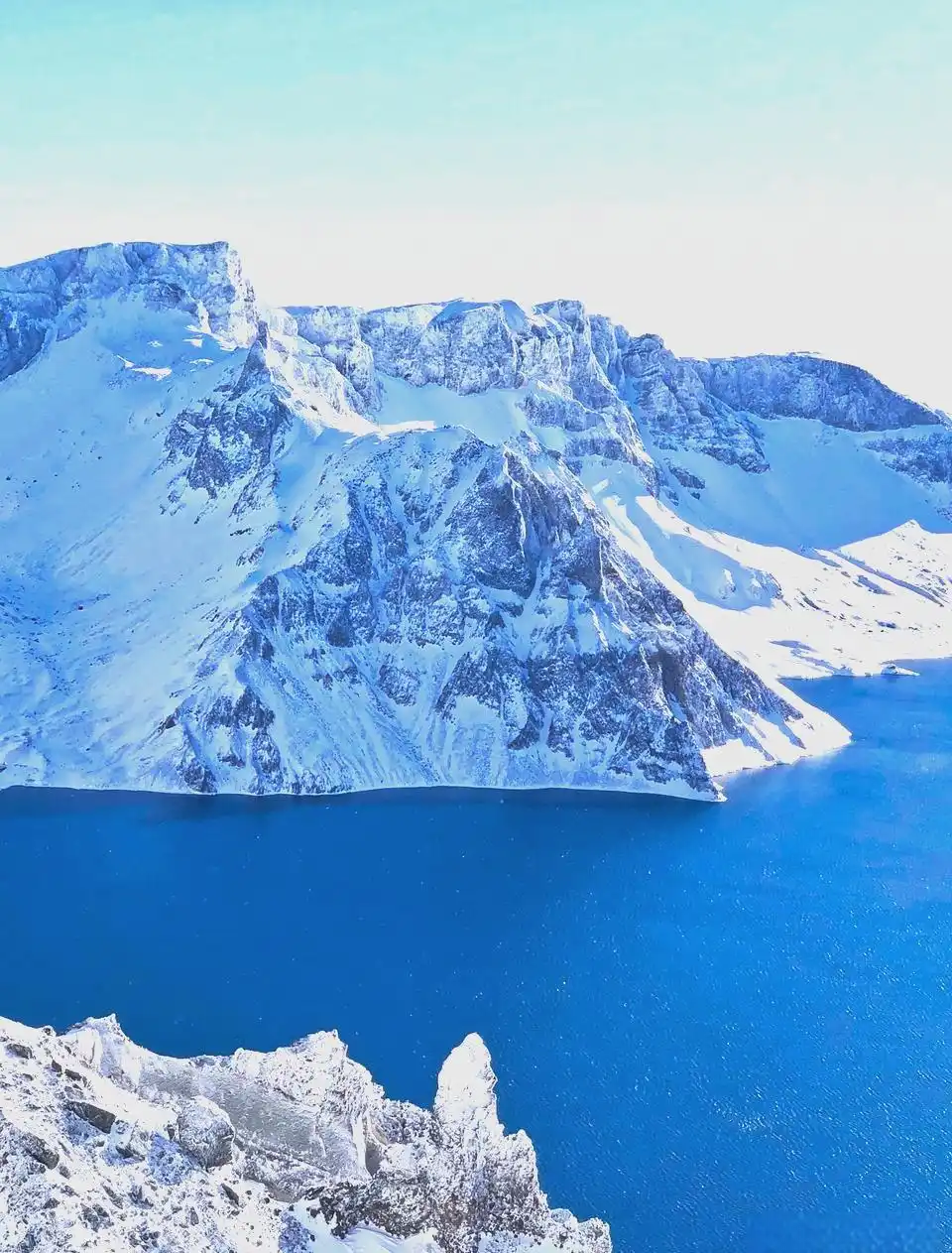 东北五A景区深度游:探寻伪满皇宫博物院与长白山之美(图4) 长白山景区建筑_东北首批5A景区_长白山四季特色旅游