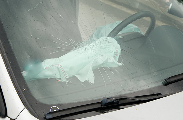 安全气囊在哪个位置 前排侧安全气囊在哪里