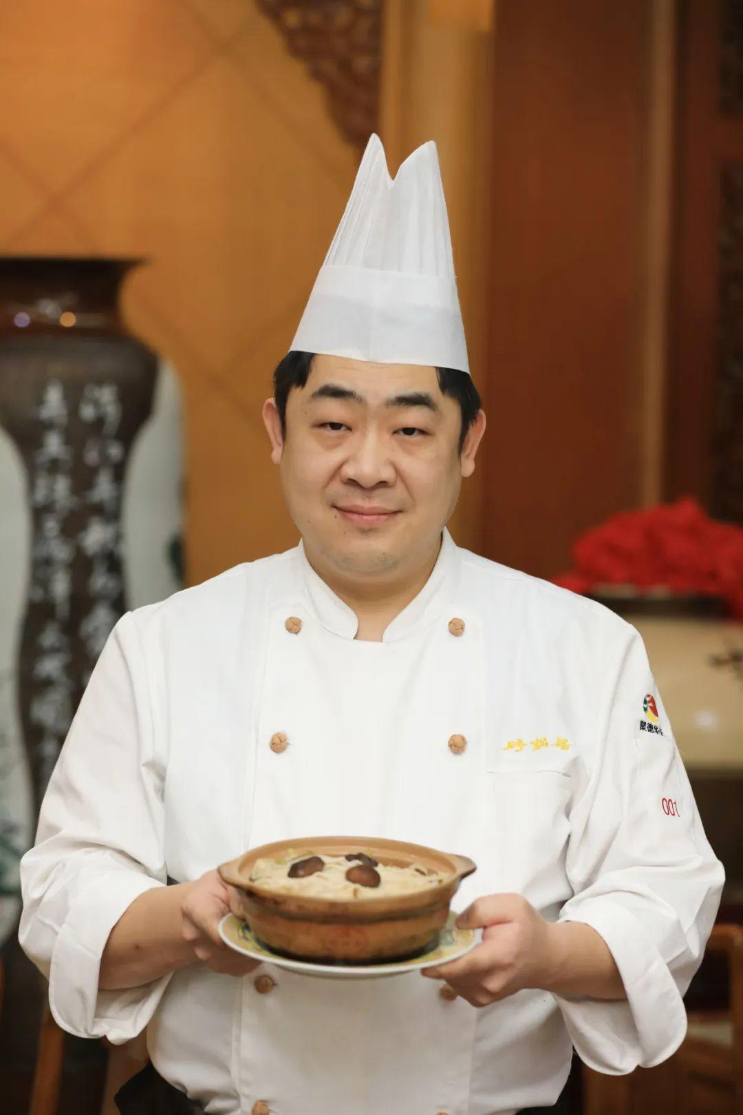 老字号里的幸福年味丨砂锅居白肉飘香(图3) 北京西城老字号名菜_砂锅居镇店名菜做法_砂锅居有什么镇店名菜?